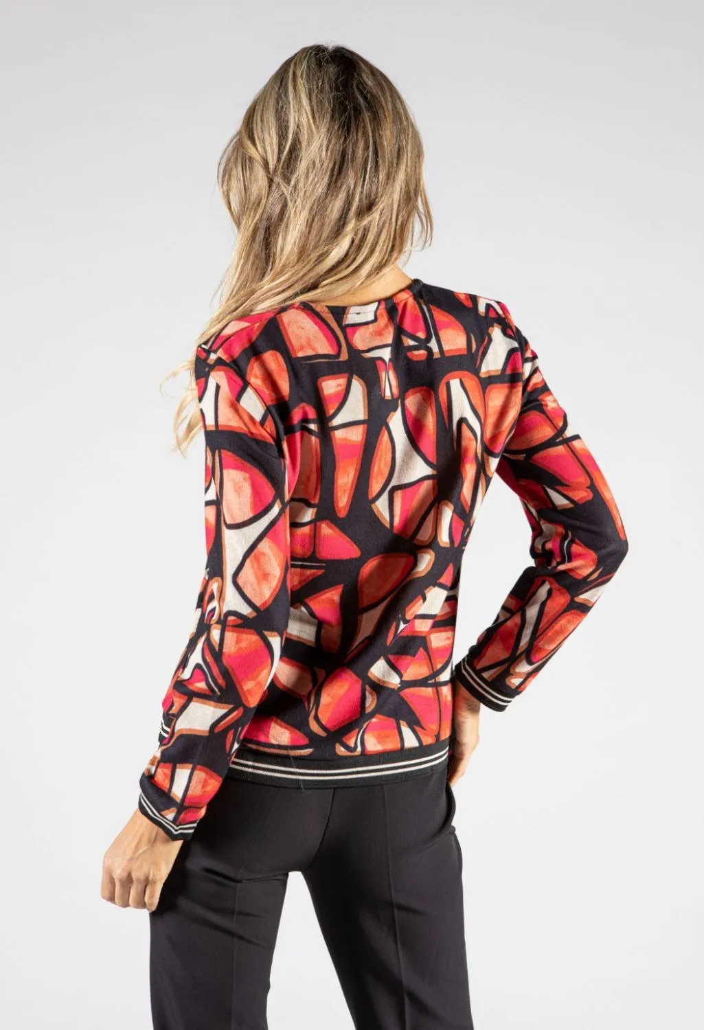 Abstract Print fine Knit Pullover