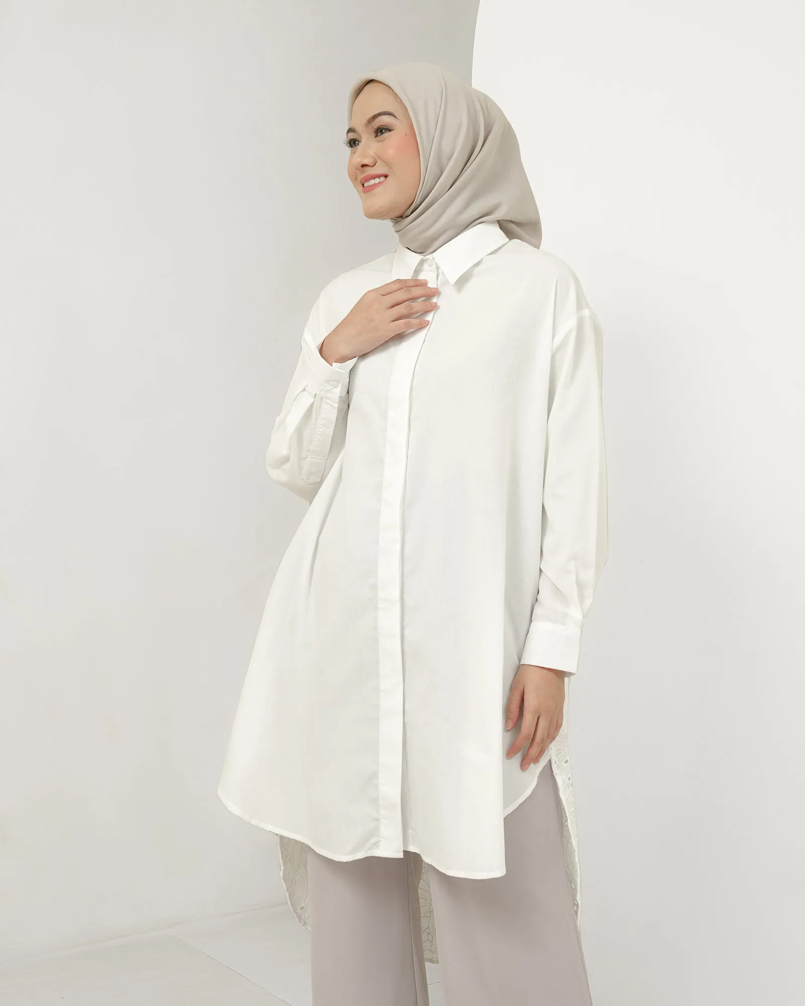 ANDRIA TUNIC