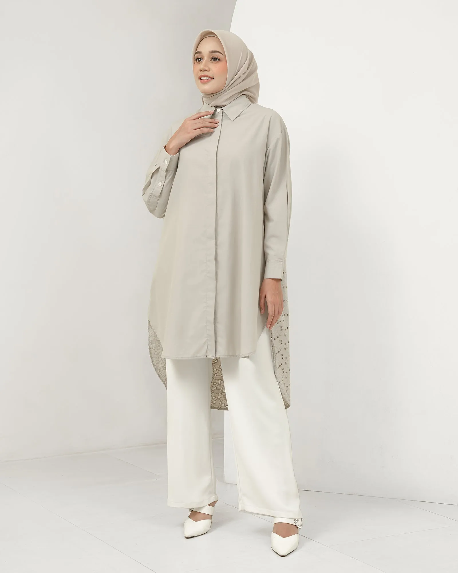 ANDRIA TUNIC