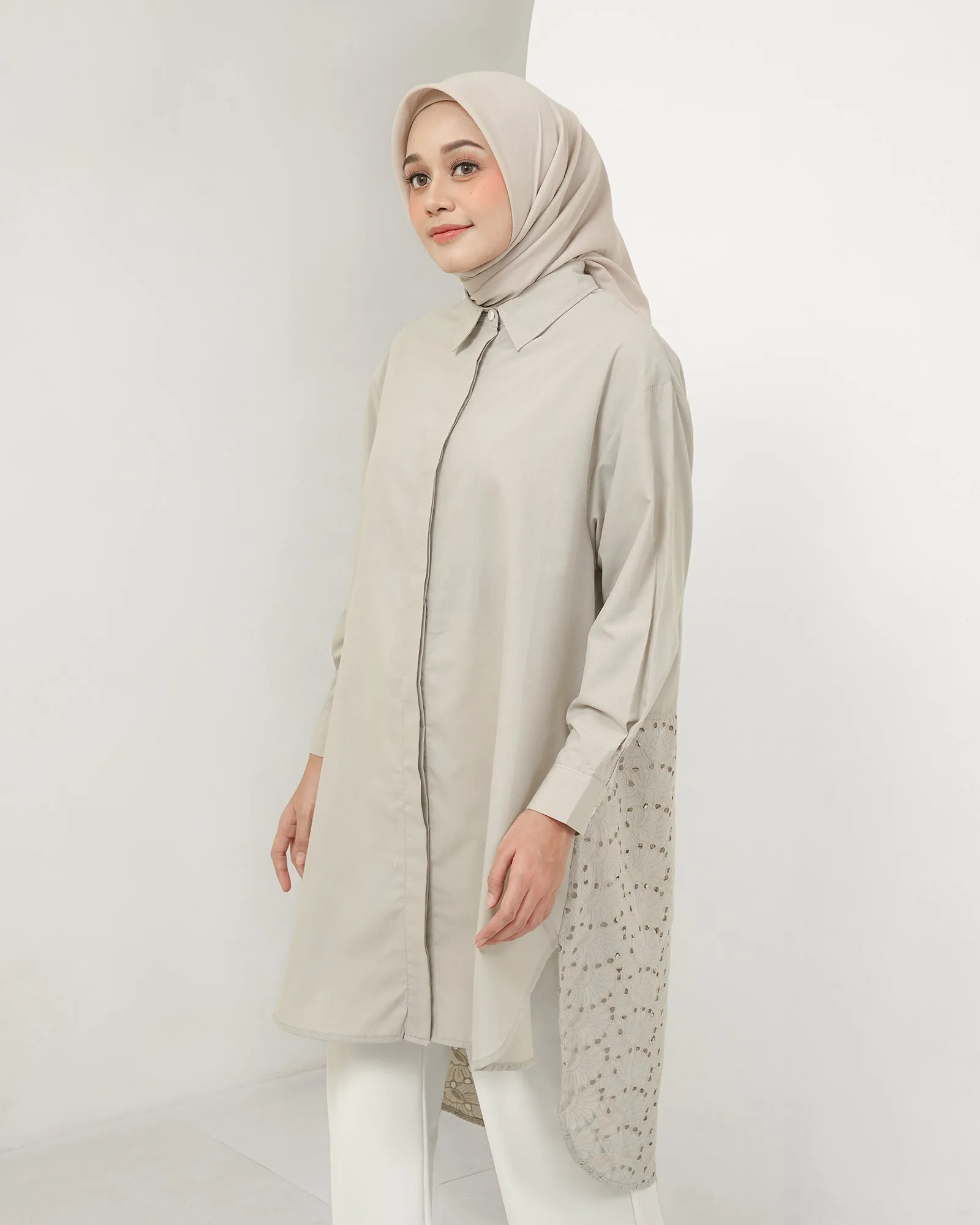 ANDRIA TUNIC