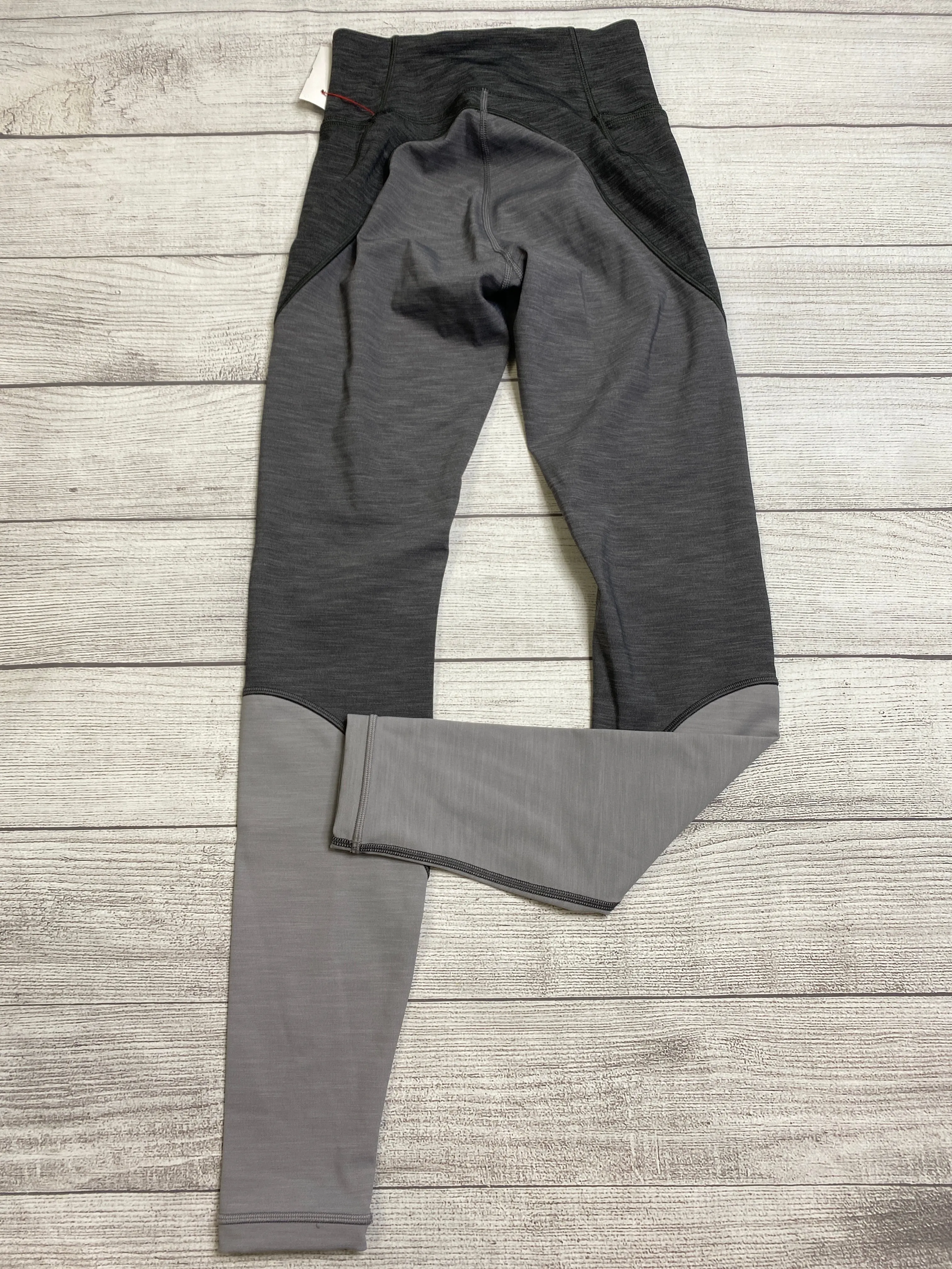 Athletic Leggings By Lululemon  Size: 4