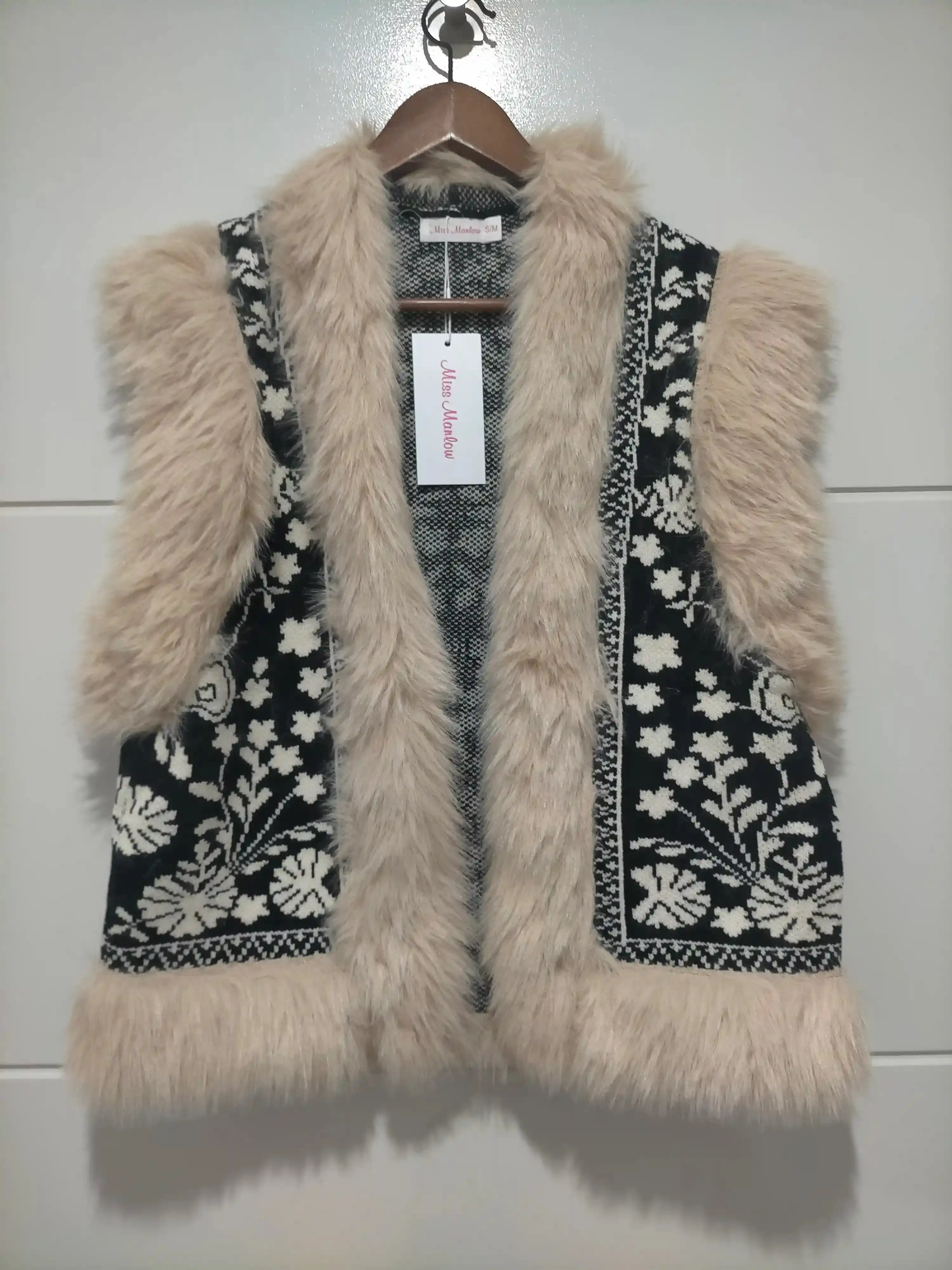 Coachella Lombard Vest Black