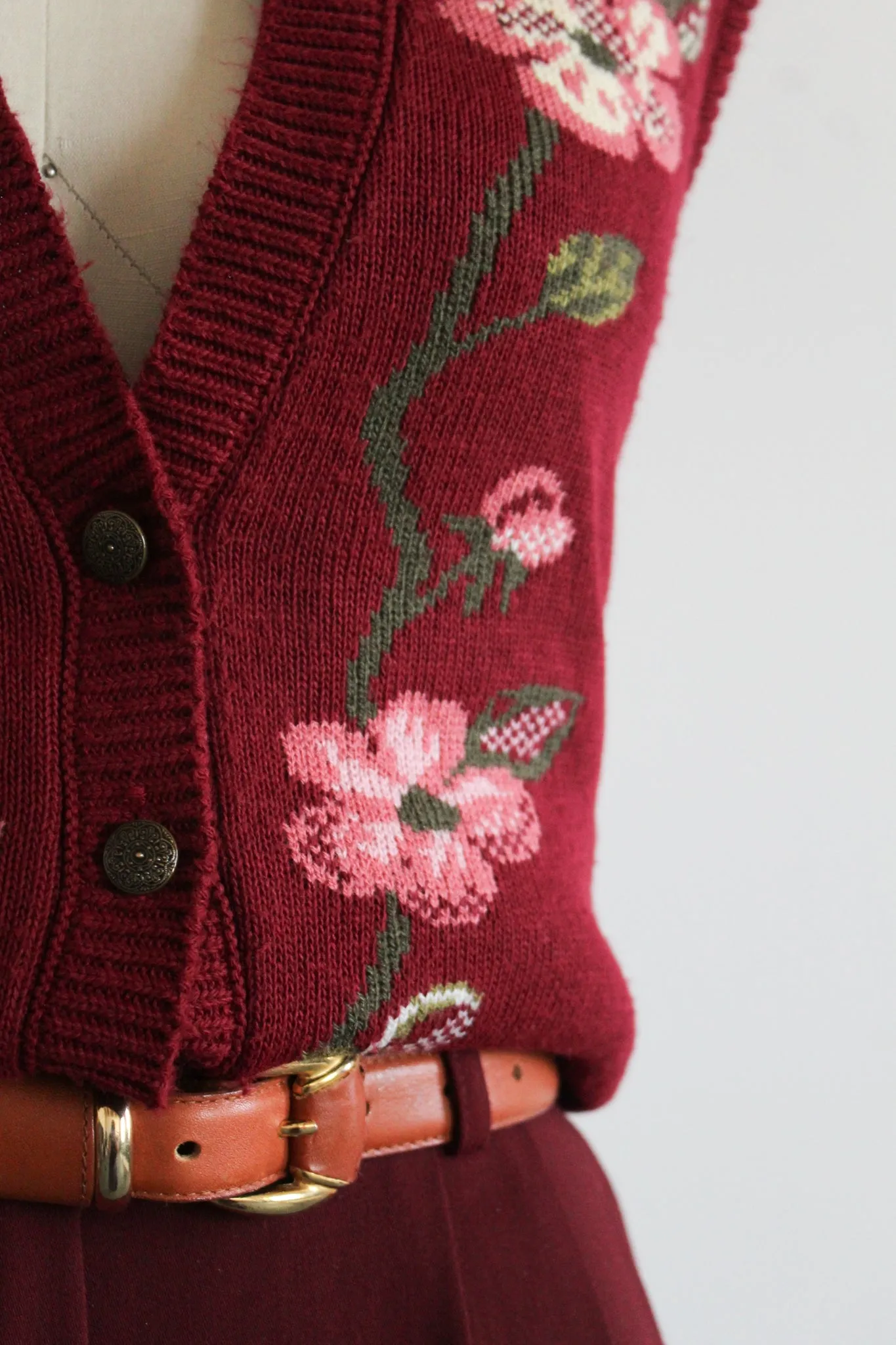 currant knit vest