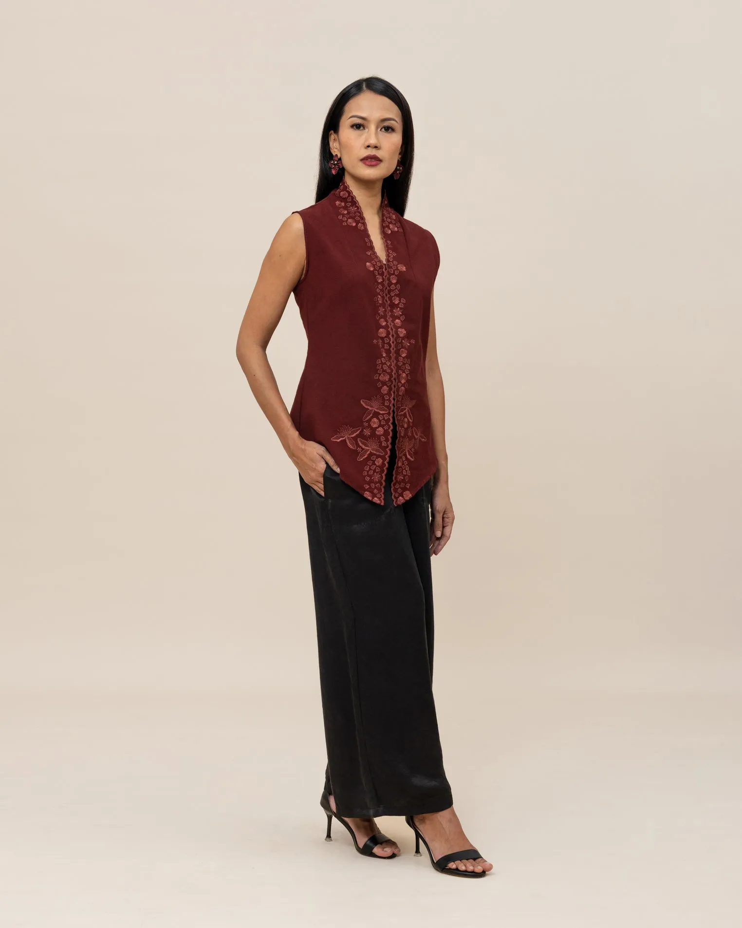 KEMBANG - Embroidered Kebaya Vest