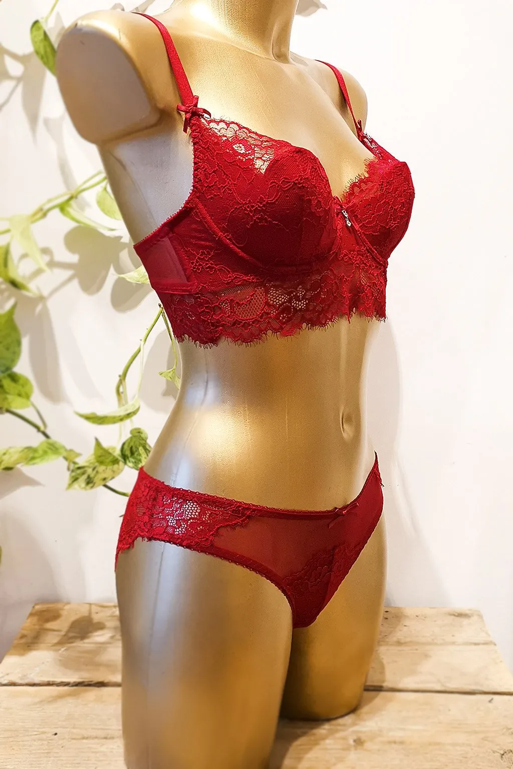 Lingerie Evelyn Red Bra