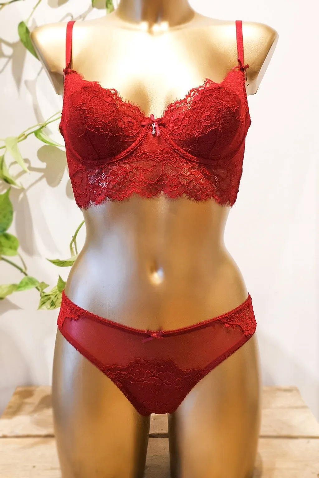 Lingerie Evelyn Red Bra