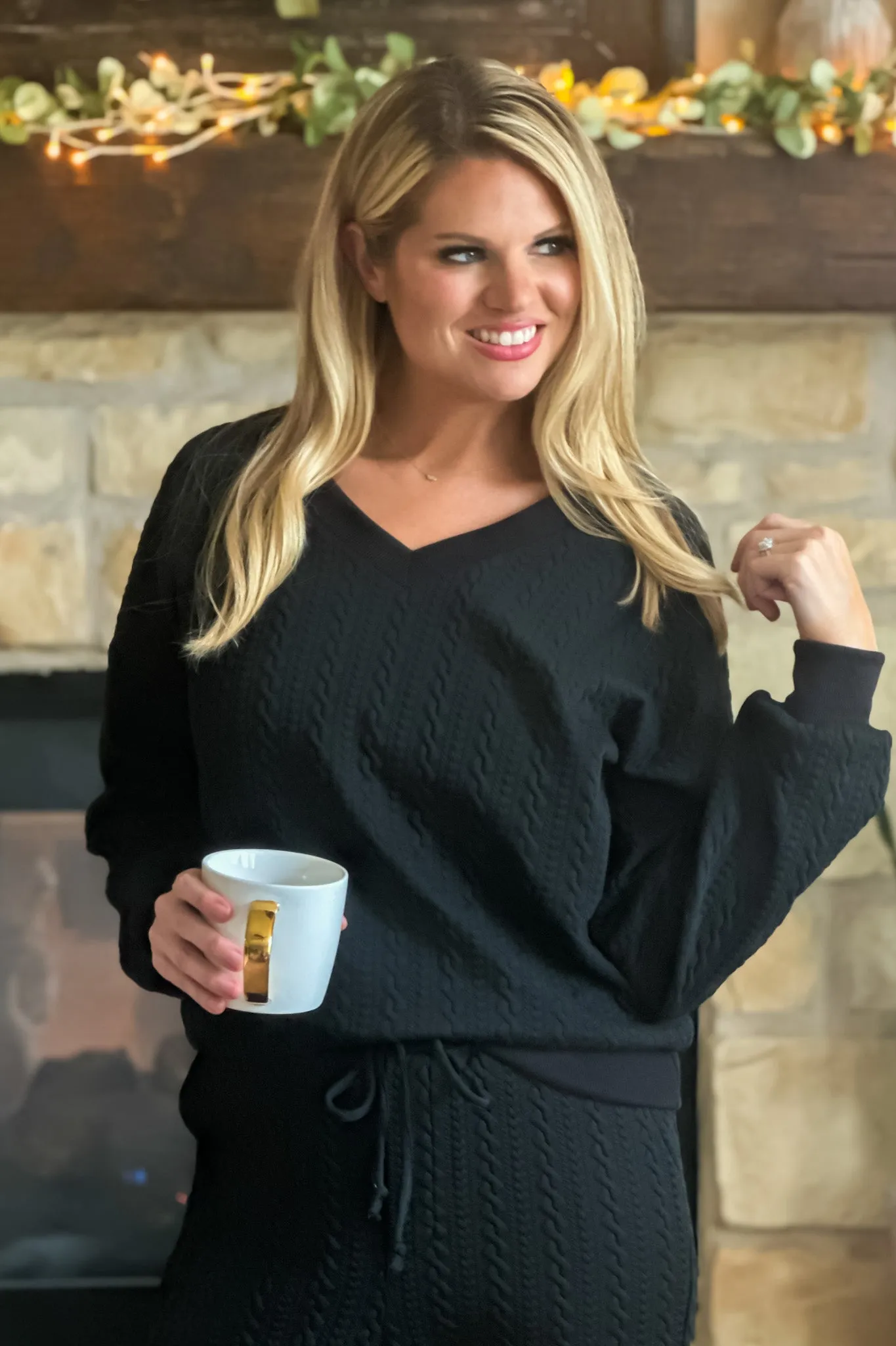 Never Better Cable Knit Pullover : Black