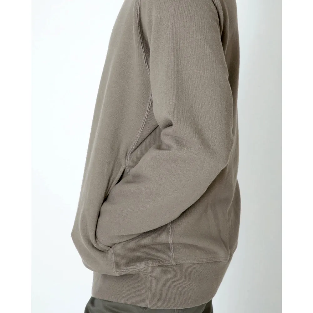 NONNATIVE DWELLER CREW PULLOVER COTTON SWEAT-CEMENT