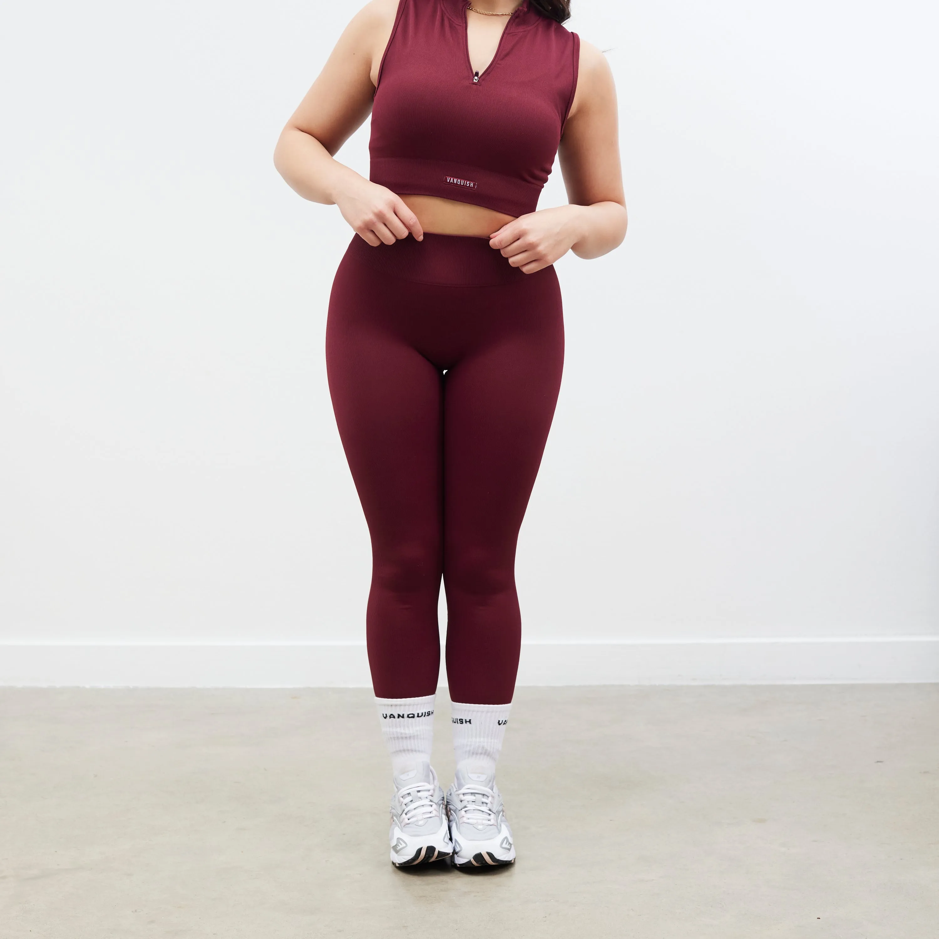 Vanquish Essential Berry Red Seamless Leggings